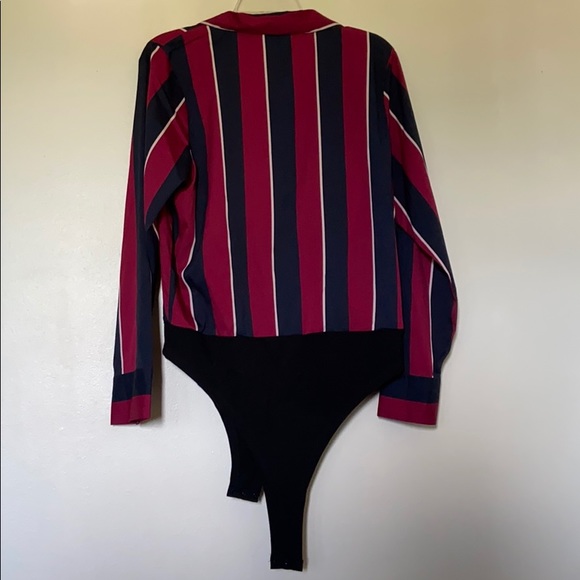 A beautiful bodysuit shirt. - Picture 4 of 8